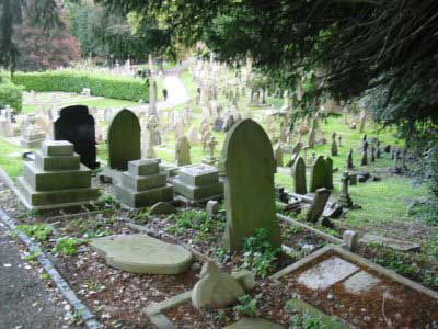 Chestertourist.com - Overleigh Cemetery Page One